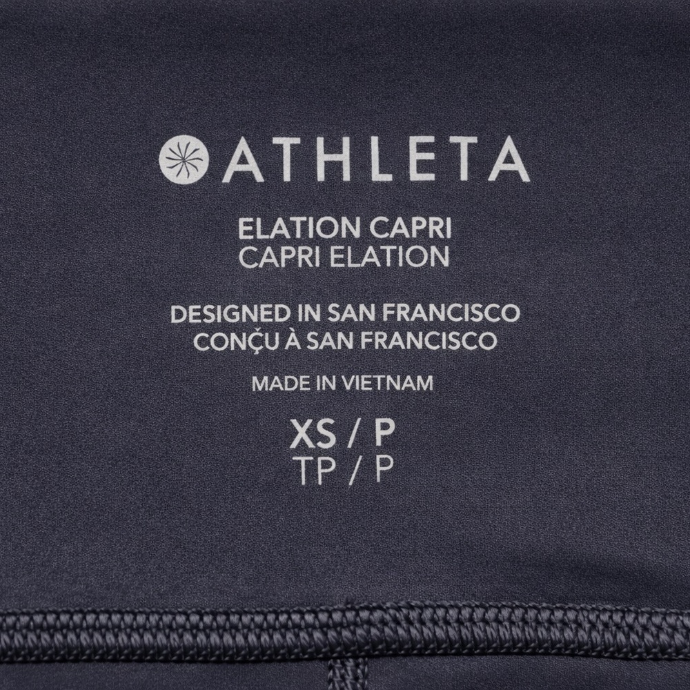 ATHLETA ELATION Capri Leggings Navy Blue XS High Rise Yoga Pants - Picture 8 of 8